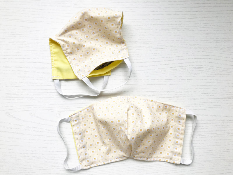 Natural Tips for Preventing and Treating "Maskne"