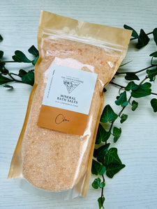 Chai Bath Salts with Cardamom & Clove/sels de bain minéraux